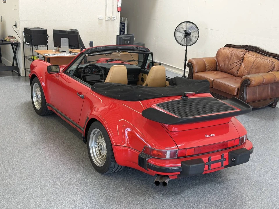 1988 Porsche 911 Carrera 3.2 - Image 18 of 31