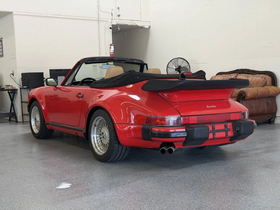 1988 Porsche 911 Carrera 3.2 - Image 16 of 31