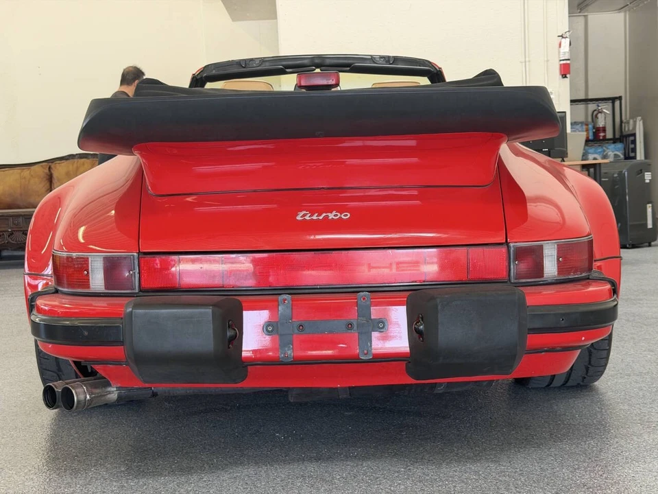 1988 Porsche 911 Carrera 3.2 - Image 14 of 31