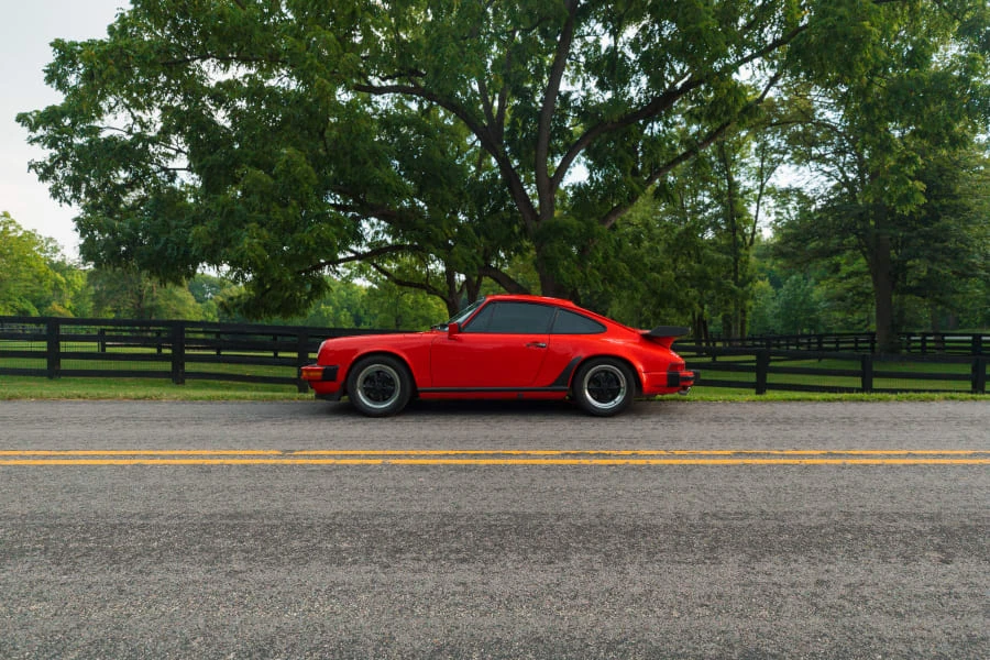1988 Porsche 911 Carrera 3.2 - Image 10 of 25