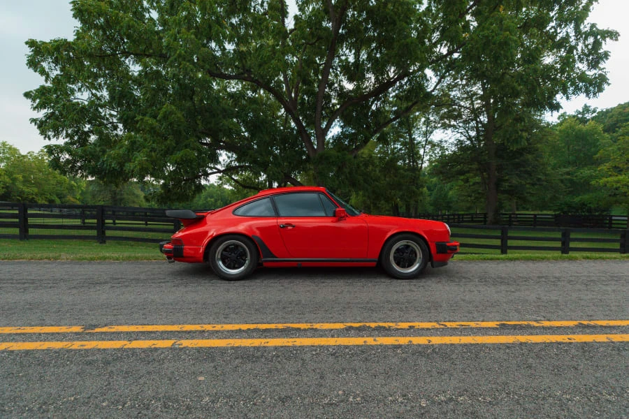 1988 Porsche 911 Carrera 3.2 - Image 9 of 25