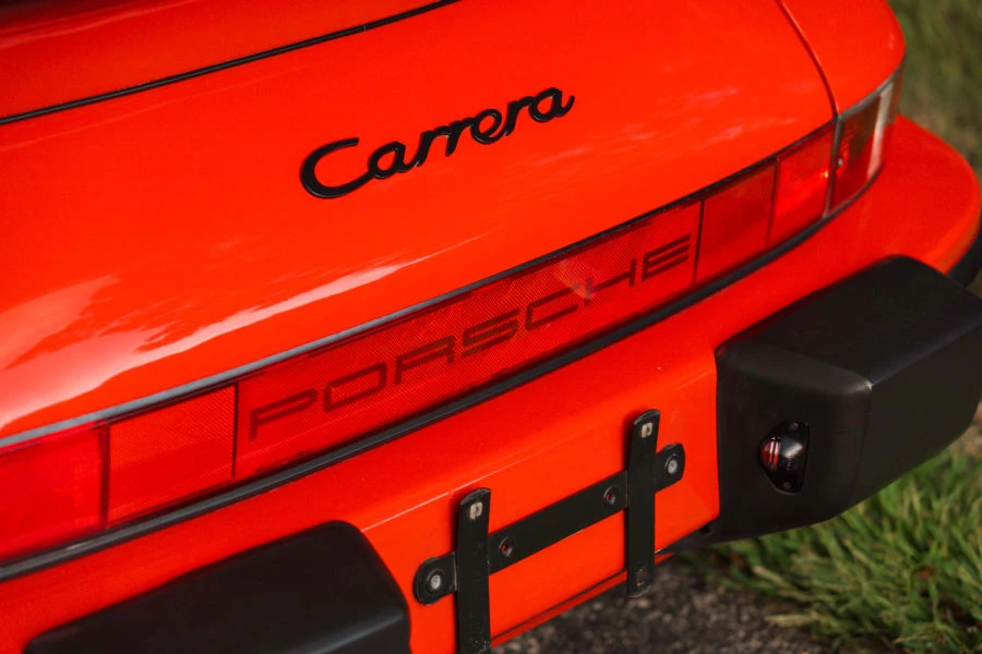 1988 Porsche 911 Carrera 3.2 - Image 16 of 25