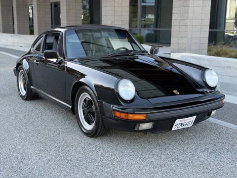1988 Porsche 911 Carrera