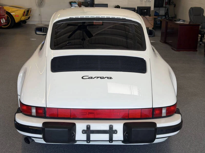 1988 Porsche 911 Carrera 3.2 - Image 14 of 31