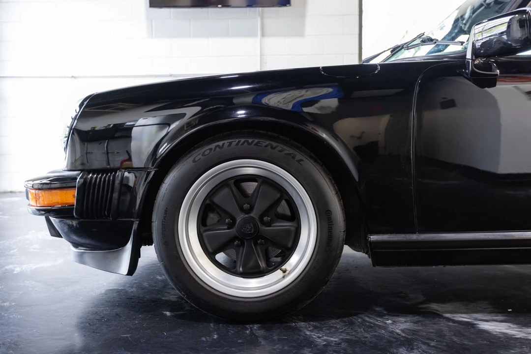 1988 Porsche 911 Carrera 3.2 - Image 6 of 31