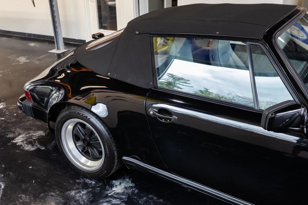 1988 Porsche 911 Carrera 3.2 - Image 28 of 31