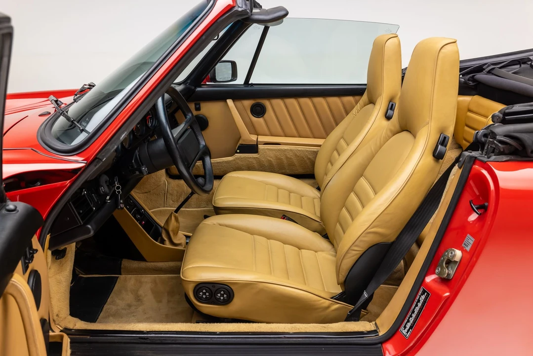 1988 Porsche 911 Carrera 3.2 - Image 13 of 31