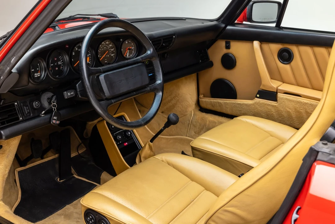 1988 Porsche 911 Carrera 3.2 - Image 14 of 31