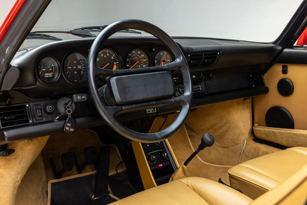 1988 Porsche 911 Carrera 3.2 - Image 15 of 31