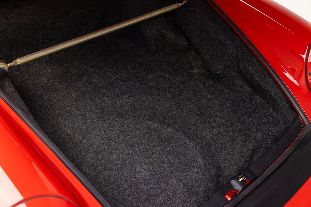 1988 Porsche 911 Carrera 3.2 - Image 18 of 31