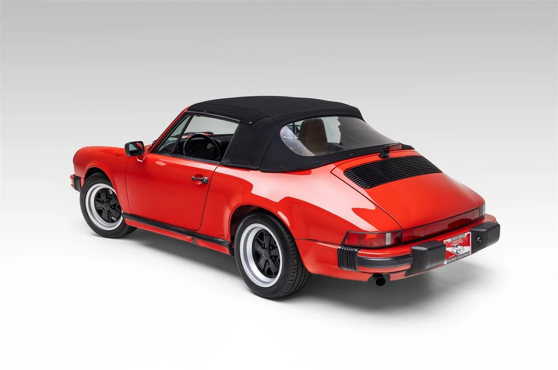 1988 Porsche 911 Carrera 3.2 - Image 9 of 31