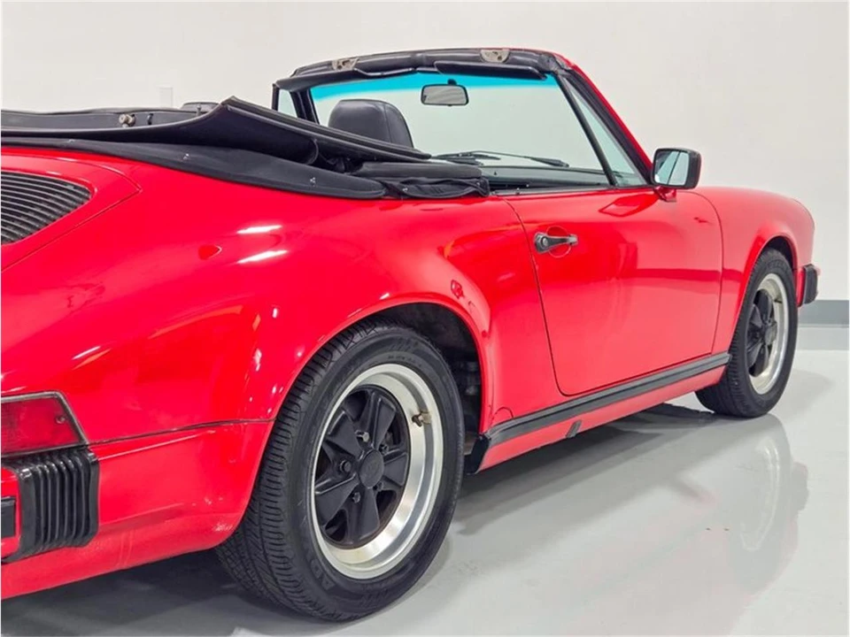 1988 Porsche 911 Carrera 3.2 - Image 15 of 31