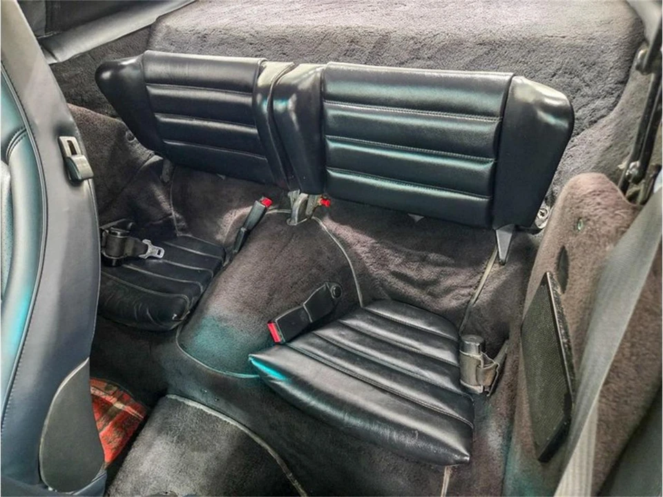 1988 Porsche 911 Carrera 3.2 - Image 23 of 31
