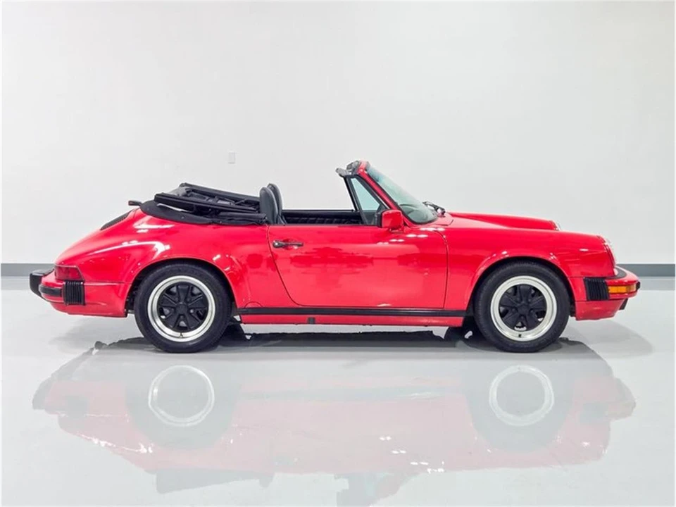 1988 Porsche 911 Carrera 3.2 - Image 16 of 31