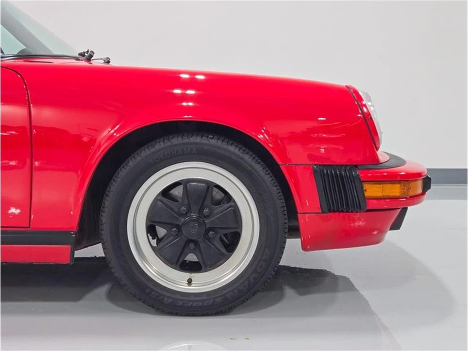 1988 Porsche 911 Carrera 3.2 - Image 20 of 31