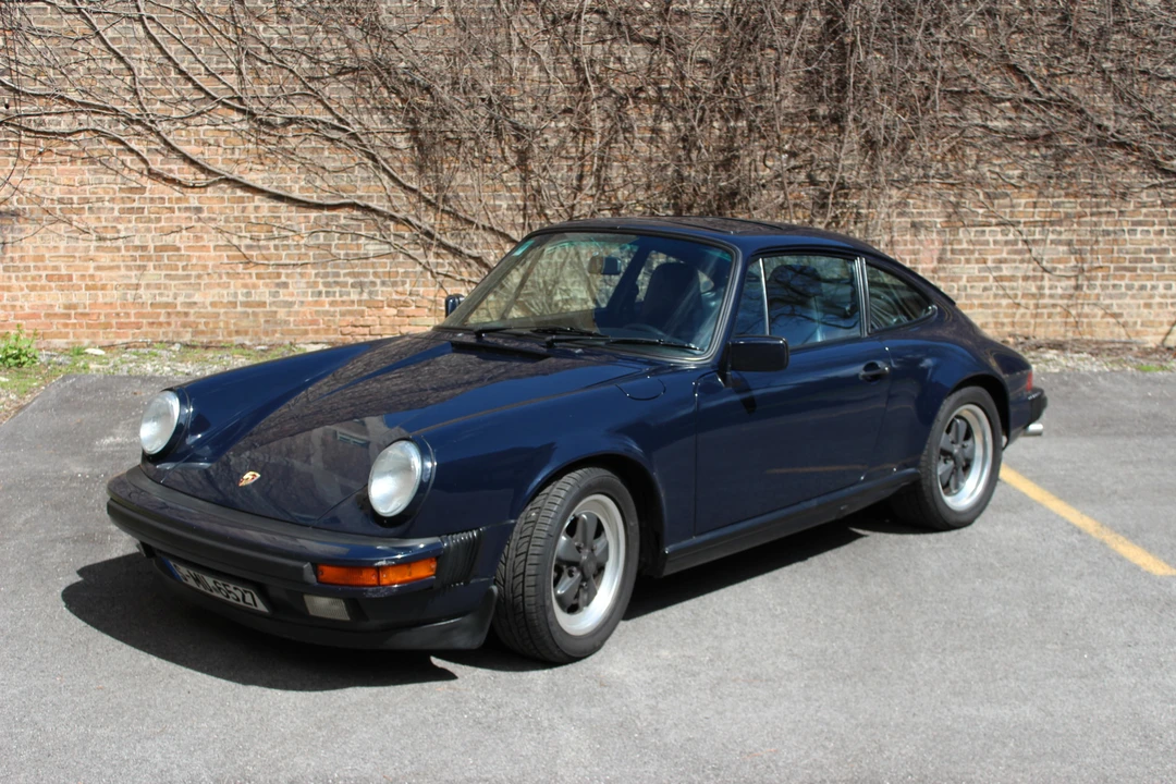 1988 Porsche 911 Carrera 3.2 - Image 2 of 31