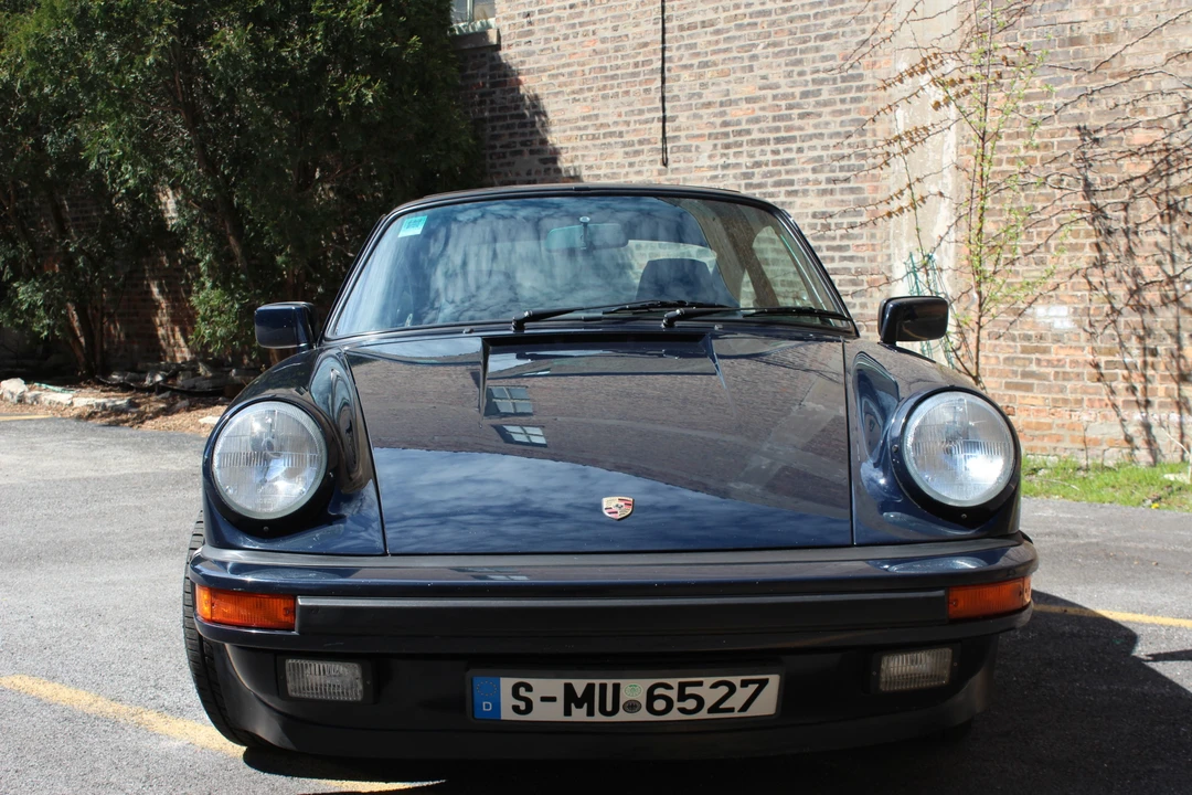 1988 Porsche 911 Carrera 3.2 - Image 6 of 31