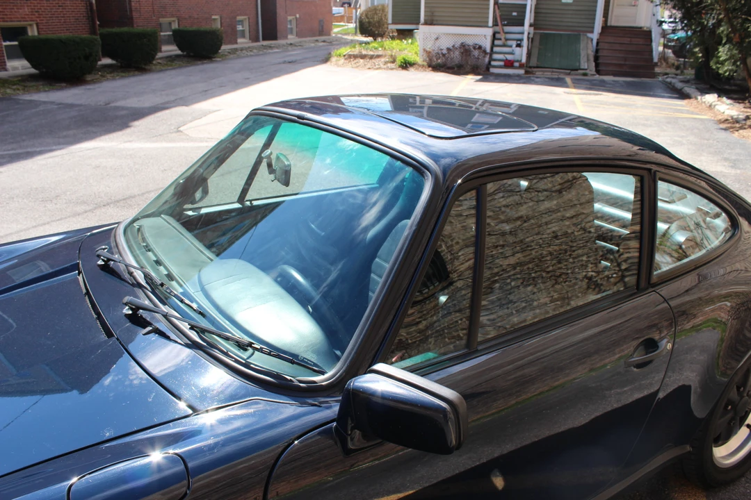 1988 Porsche 911 Carrera 3.2 - Image 25 of 31