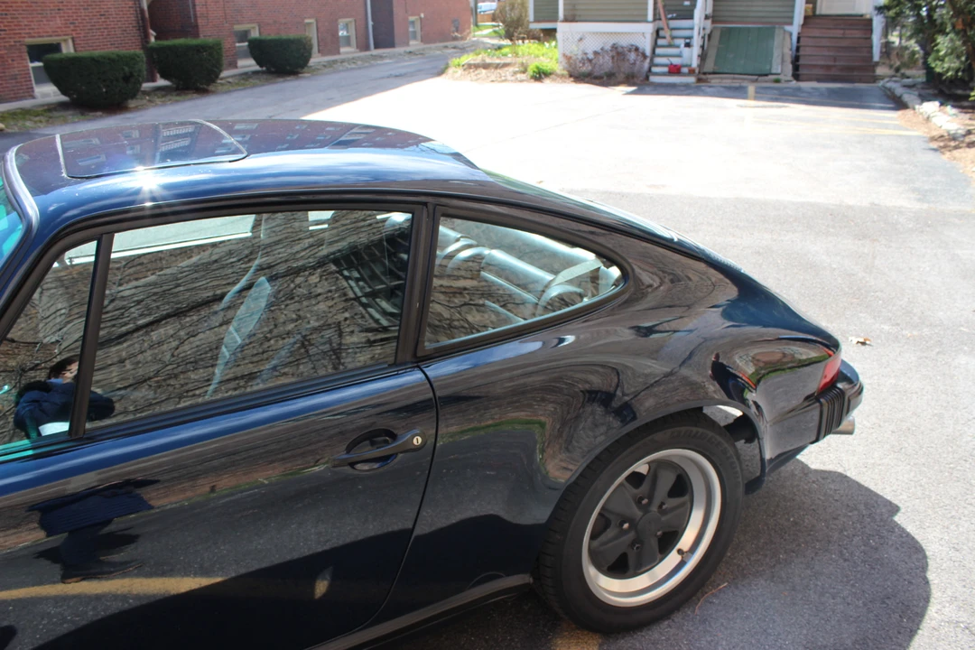 1988 Porsche 911 Carrera 3.2 - Image 27 of 31