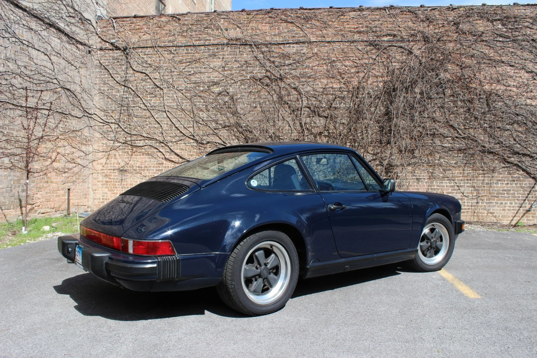 1988 Porsche 911 Carrera 3.2 - Image 15 of 31