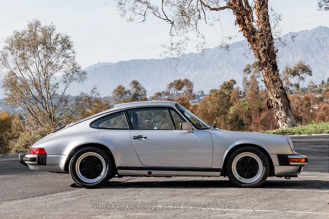 1988 Porsche 911 Carrera 3.2 - Image 6 of 31
