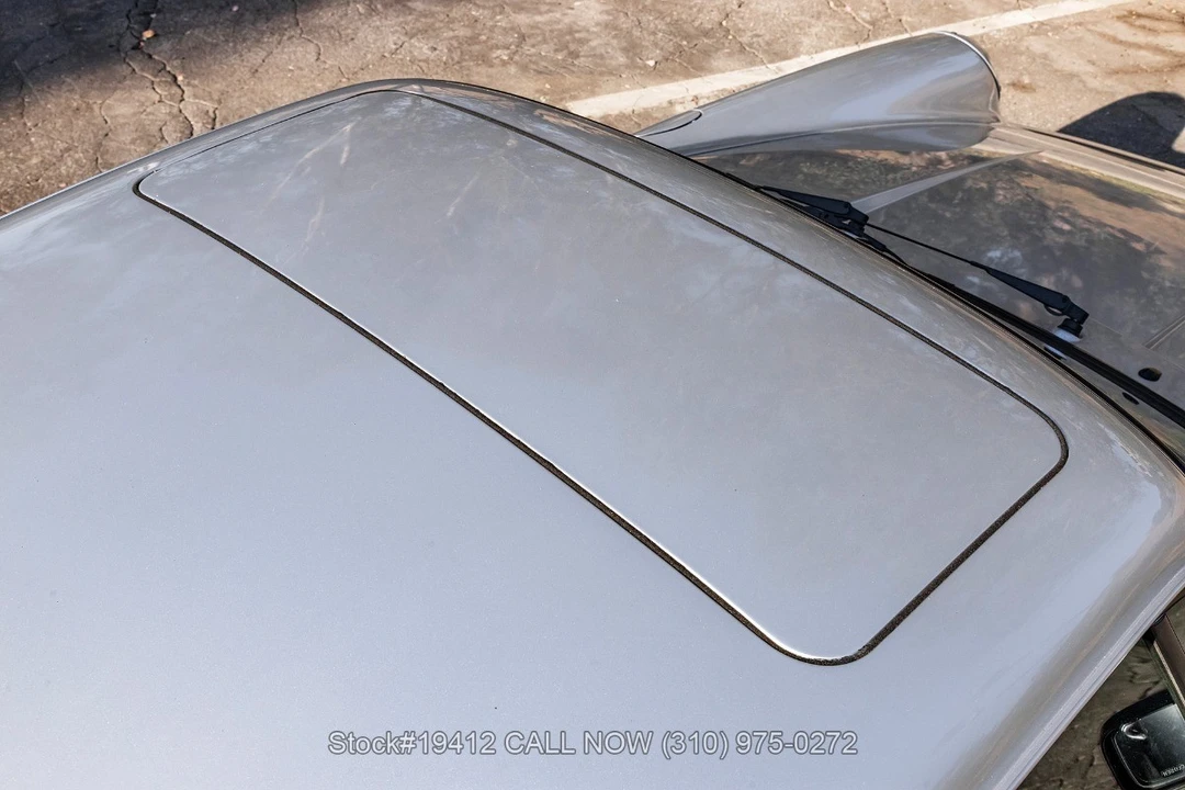 1988 Porsche 911 Carrera 3.2 - Image 19 of 31