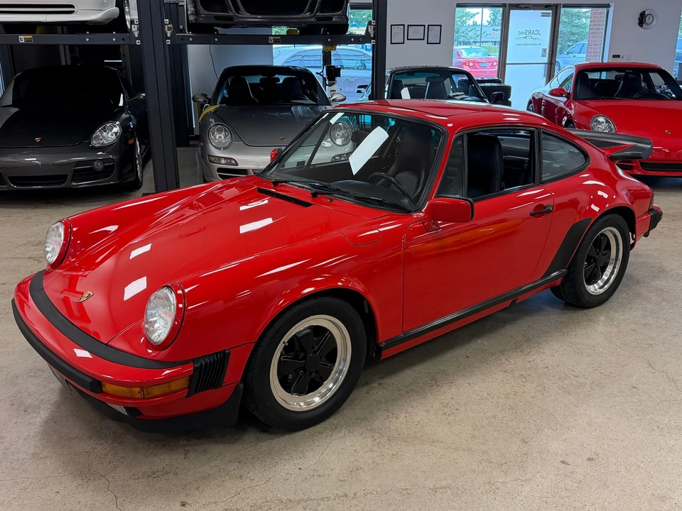 1988 Porsche 911 Carrera 3.2 - Image 2 of 31