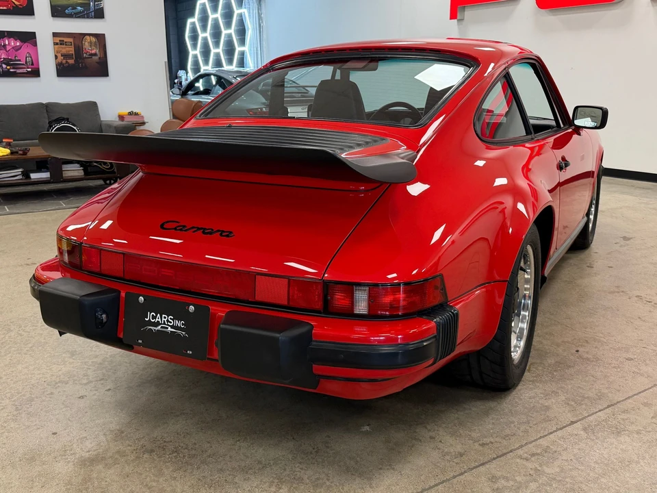 1988 Porsche 911 Carrera 3.2 - Image 6 of 31