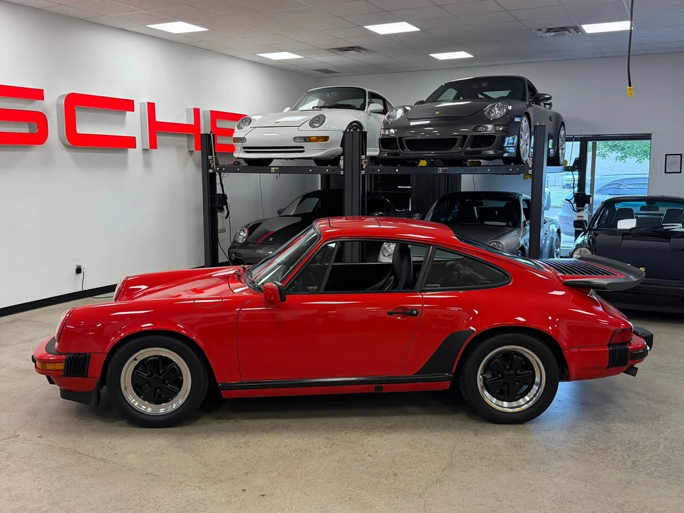 1988 Porsche 911 Carrera 3.2 - Image 10 of 31