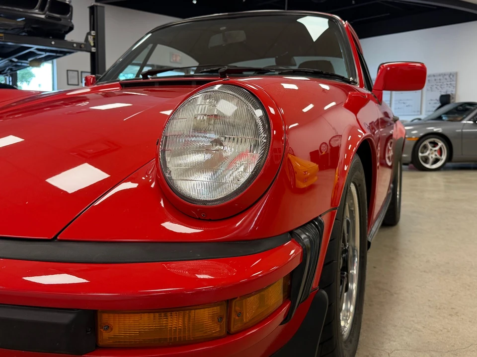 1988 Porsche 911 Carrera 3.2 - Image 29 of 31