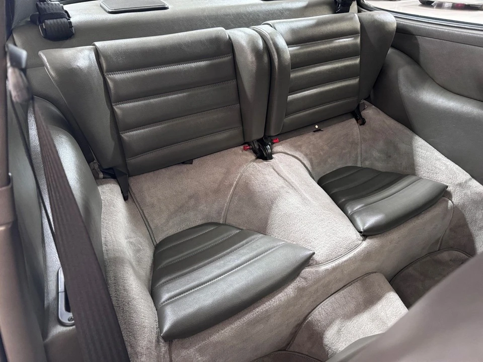 1988 Porsche 911 Carrera 3.2 - Image 14 of 15