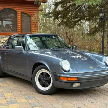 1988 Porsche 911 Carrera Targa Commemorative Edition
