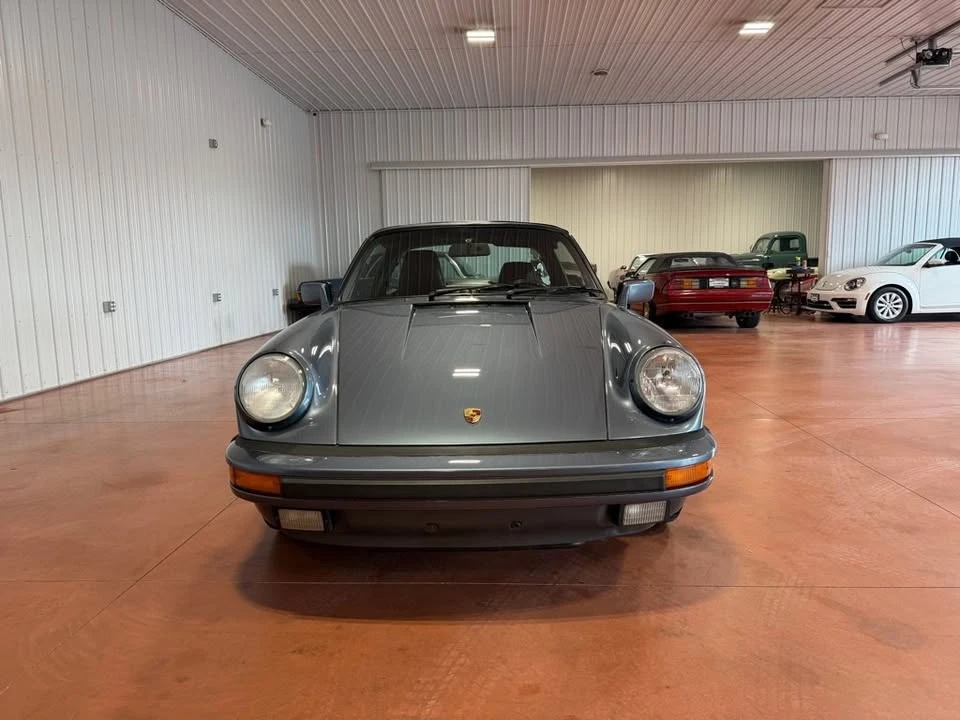 1988 Porsche 911 Carrera 3.2 - Image 8 of 20