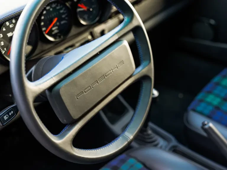 1988 Porsche 911 - Image 27 of 31