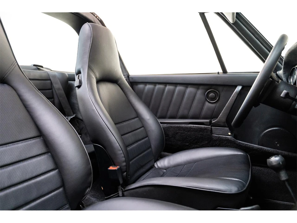 1988 Porsche 911 Carrera 3.2 - Image 15 of 31