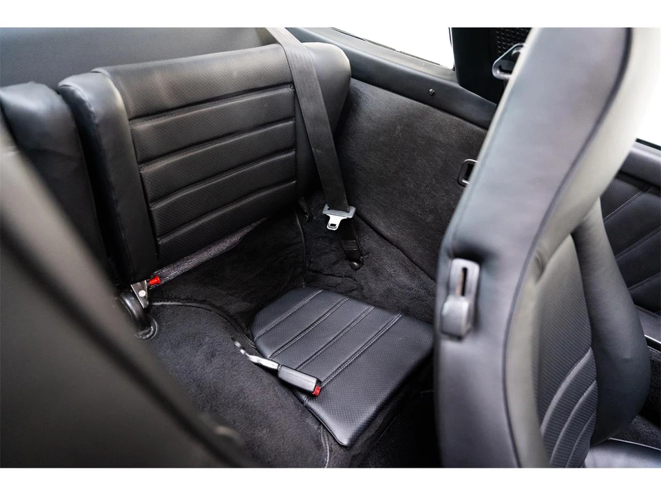 1988 Porsche 911 Carrera 3.2 - Image 16 of 31