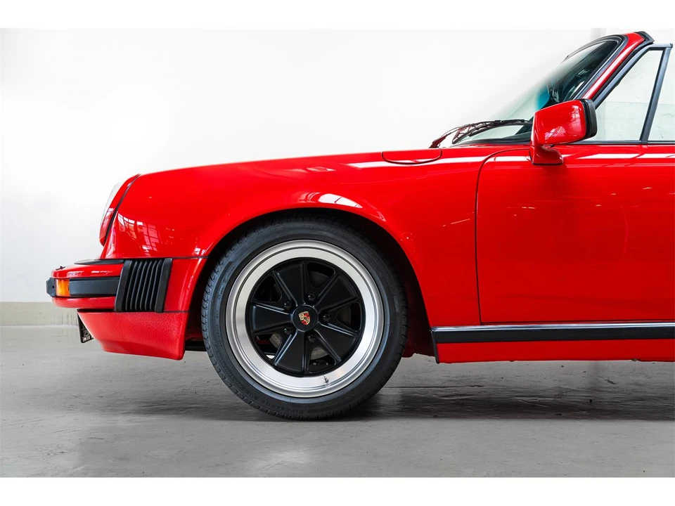 1988 Porsche 911 Carrera 3.2 - Image 17 of 31