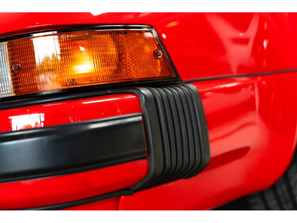 1988 Porsche 911 Carrera 3.2 - Image 27 of 31