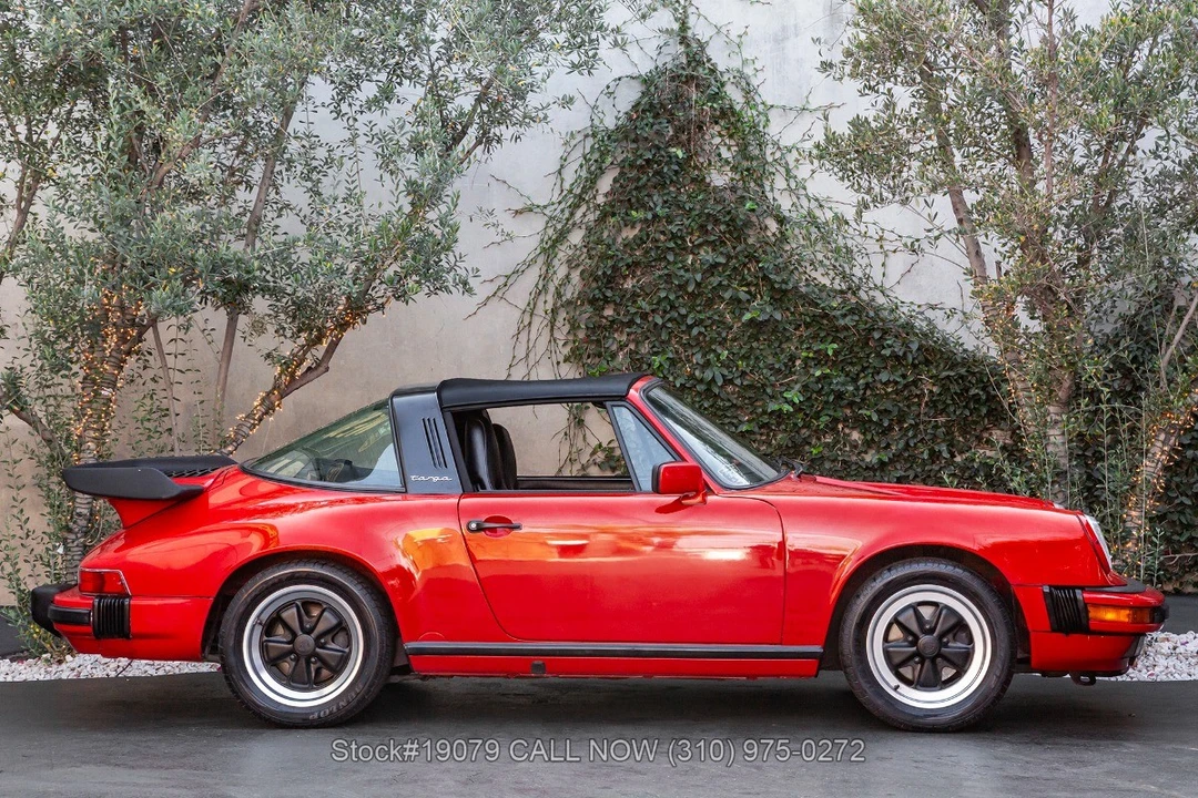 1988 Porsche 911 Carrera 3.2 - Image 11 of 31