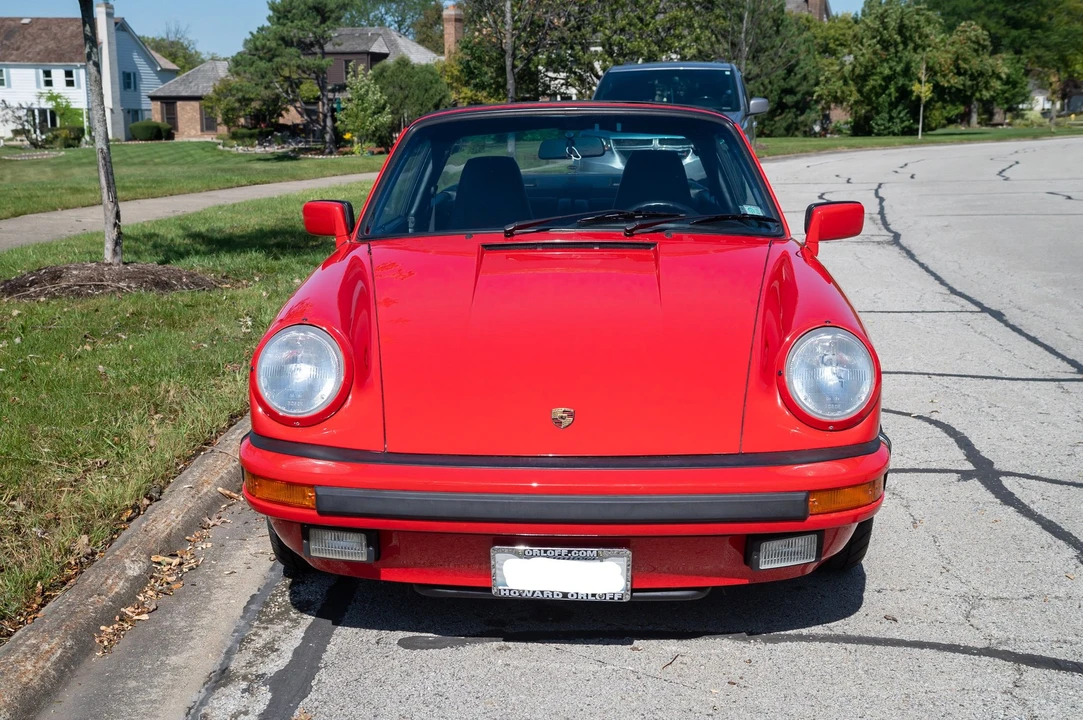 1988 Porsche 911 Carrera 3.2 - Image 14 of 31