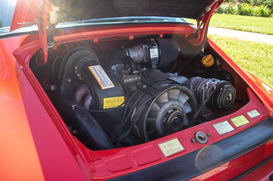 1988 Porsche 911 Carrera 3.2 - Image 29 of 31