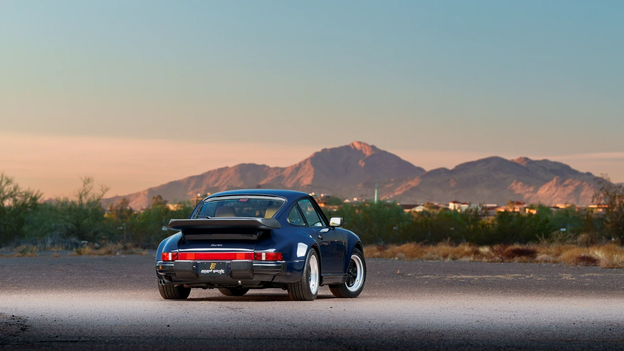 1988 Porsche 930 Turbo - Image 24 of 31