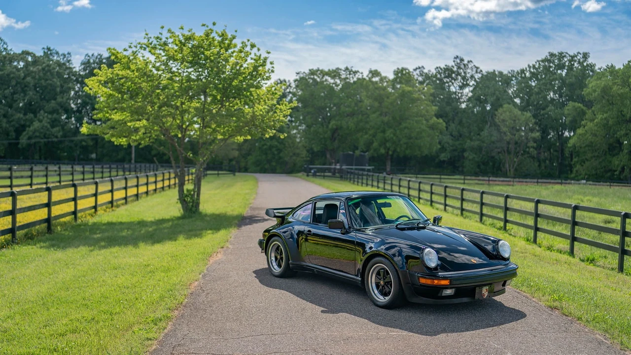 1988 Porsche 930 Turbo - Image 15 of 31