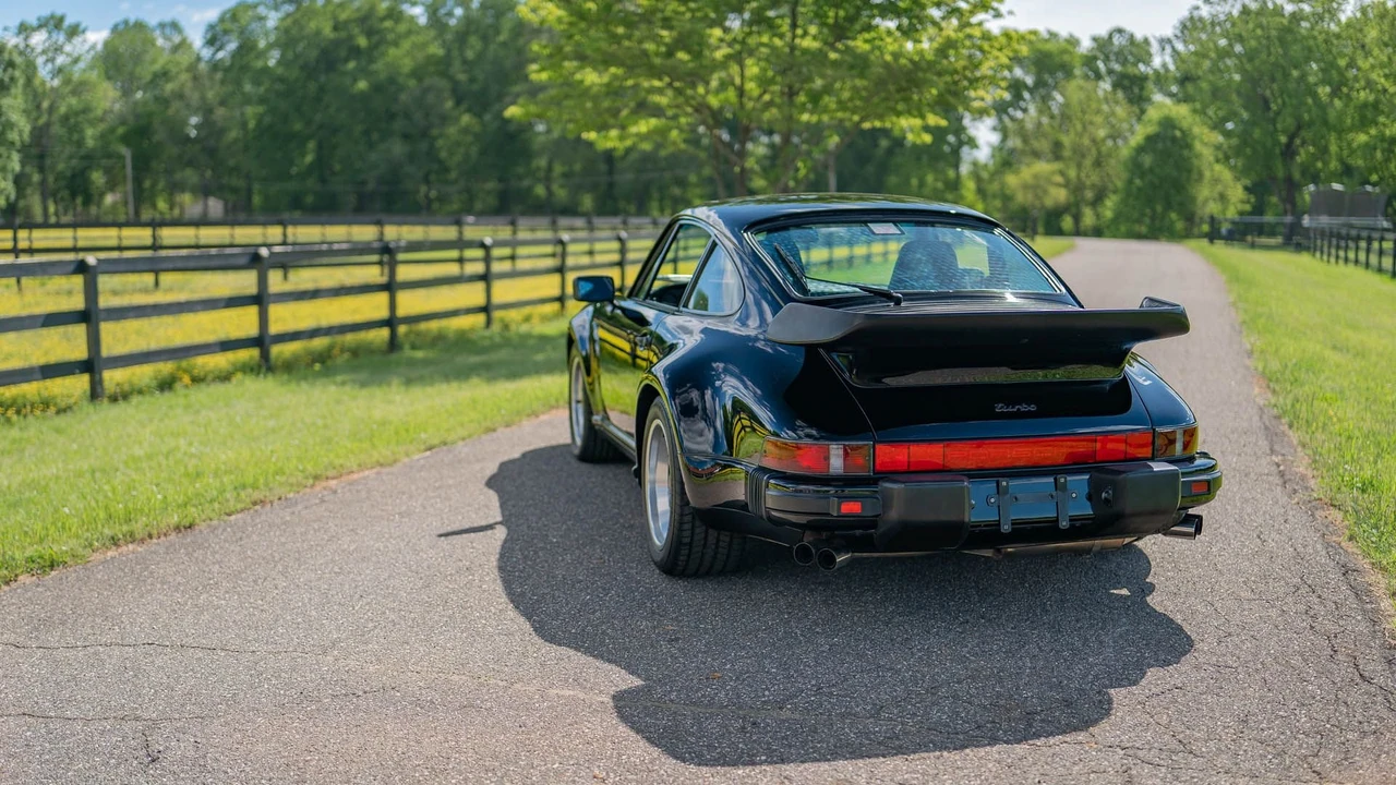 1988 Porsche 930 Turbo - Image 19 of 31