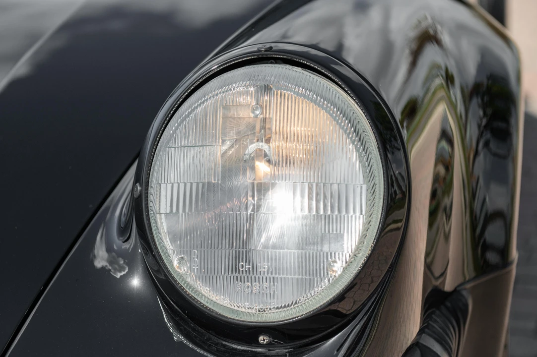1988 Porsche 930 Turbo - Image 24 of 31