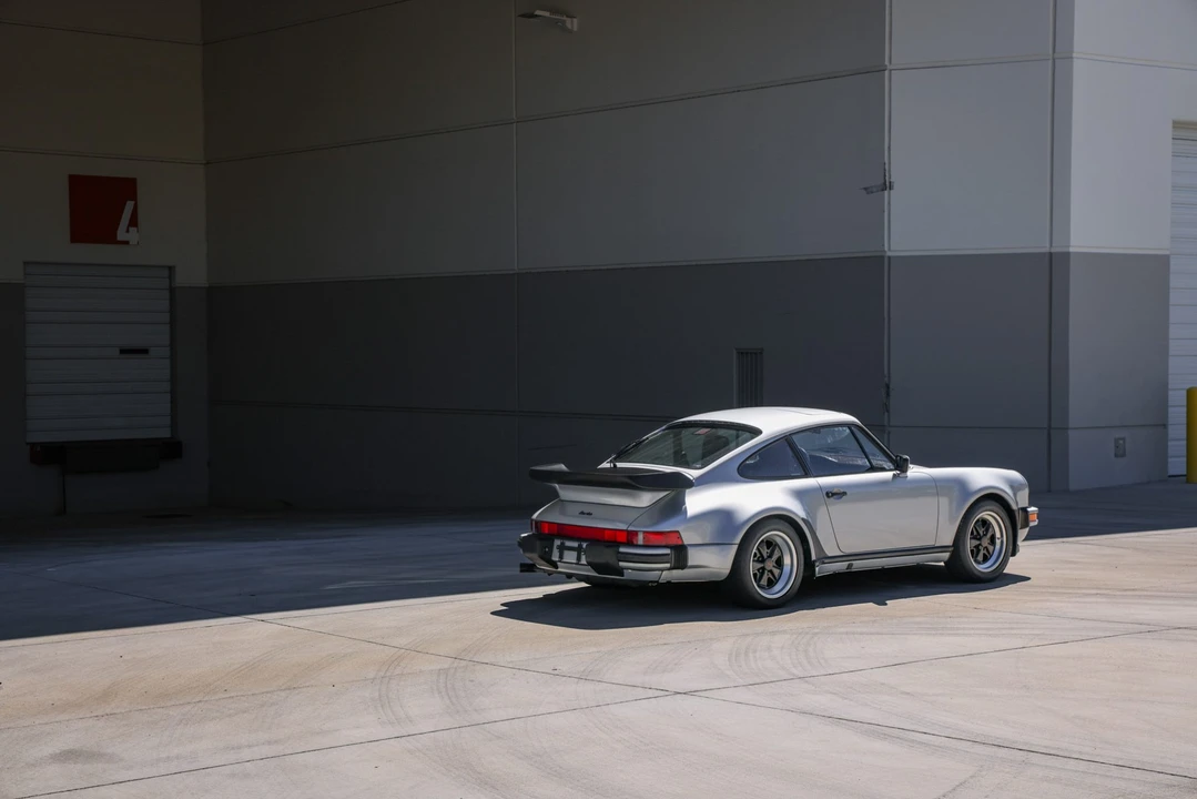 1988 Porsche 930 Turbo - Image 13 of 31