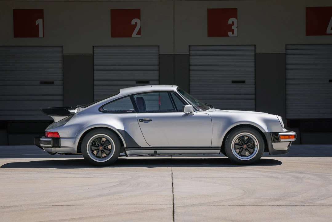 1988 Porsche 930 Turbo - Image 12 of 31