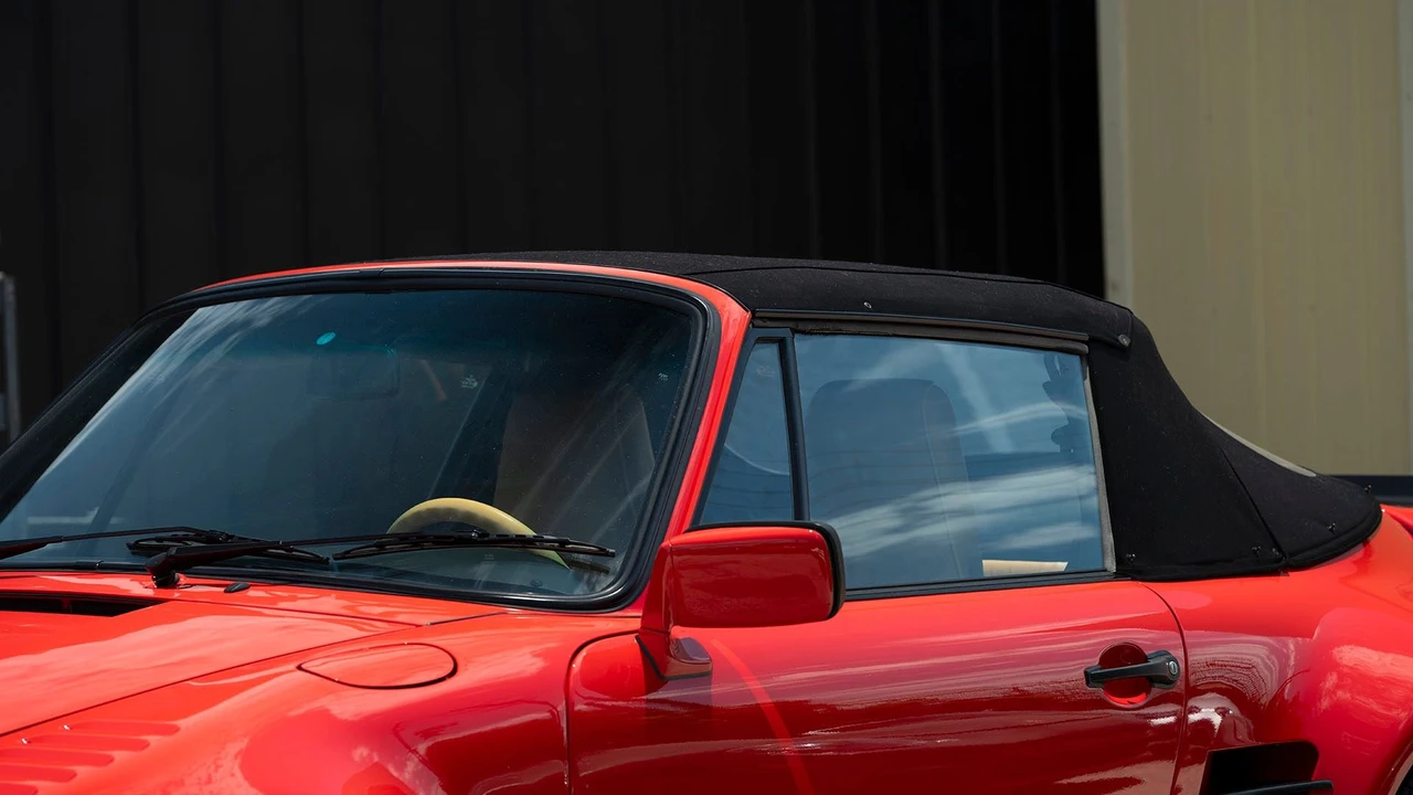 1988 Porsche 930 Turbo - Image 13 of 31