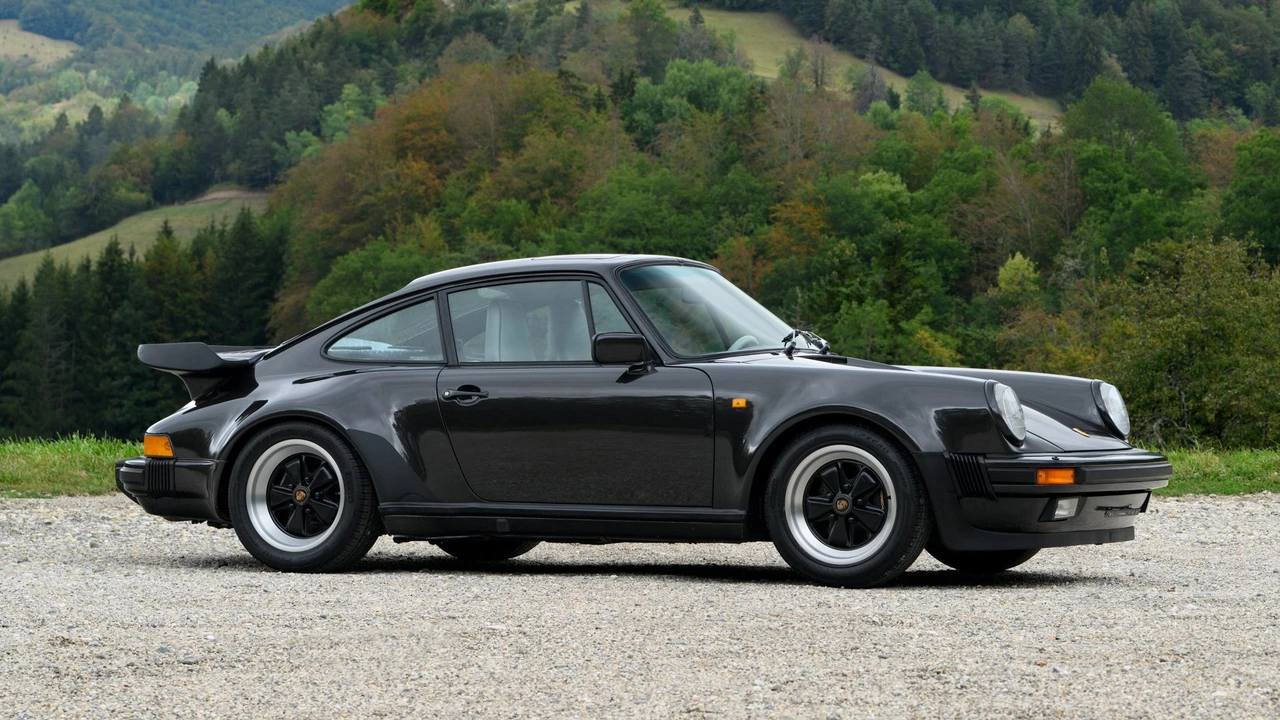 1988 Porsche 930 Turbo - Image 11 of 31