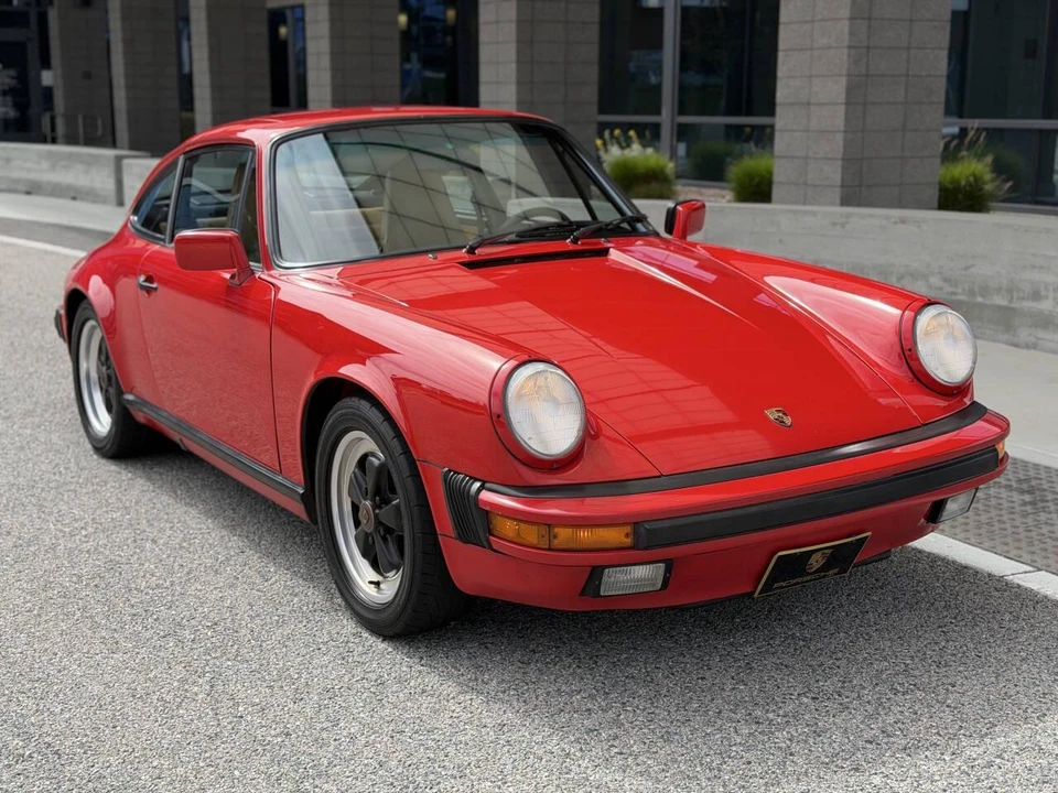 1988 Porsche 911 Carrera 3.2 - Image 2 of 31